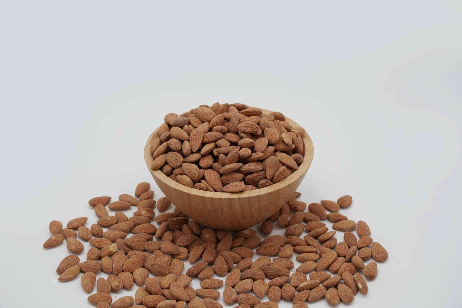 KAVRULMUŞ BADEM - 1000 GR